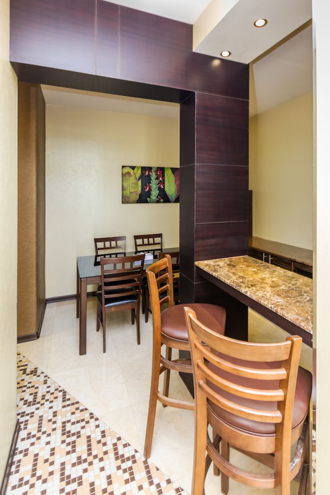 Nehal Hotel 19