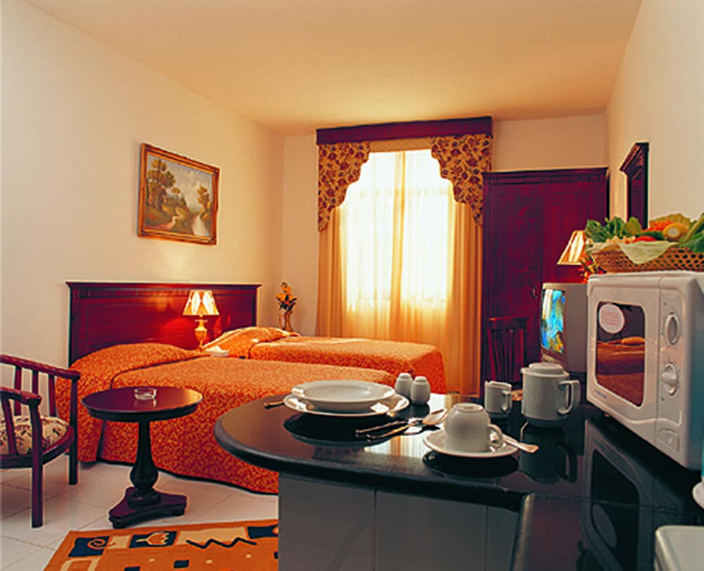 Al Maha Regency Hotel Suites 20