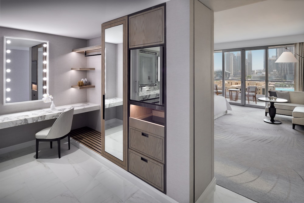 Address Downtown 15