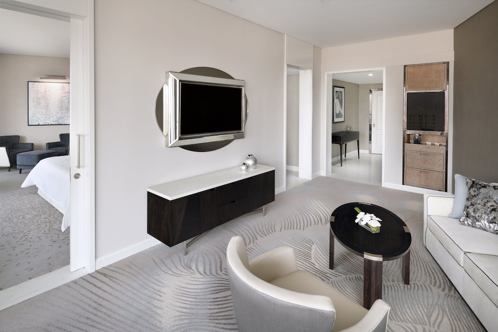 Address Downtown 23