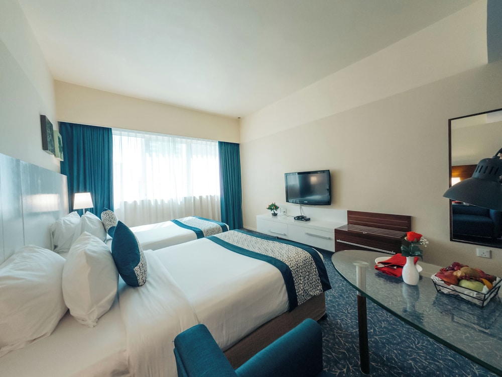 Kingsgate Hotel Abu Dhabi by Millennium 6
