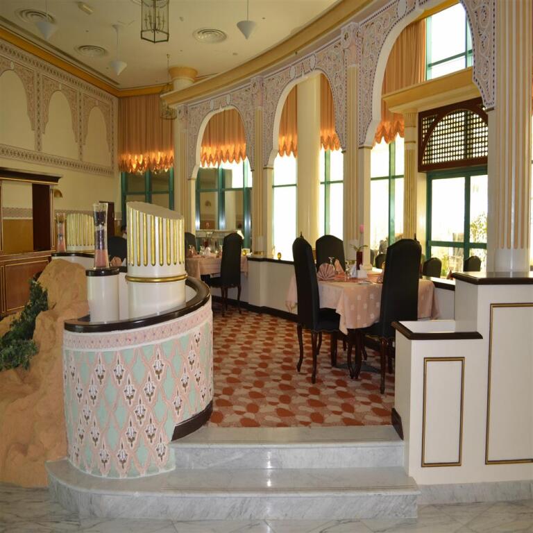 Ramada by Wyndham Abu Dhabi Al Sharia 6