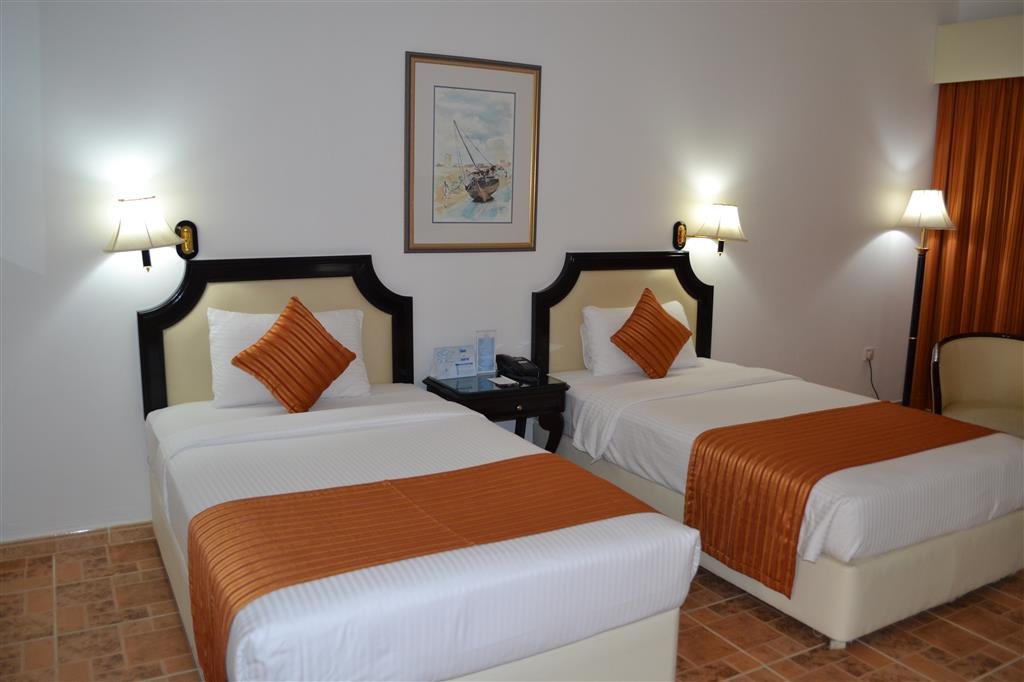 Ramada by Wyndham Abu Dhabi Al Sharia 21