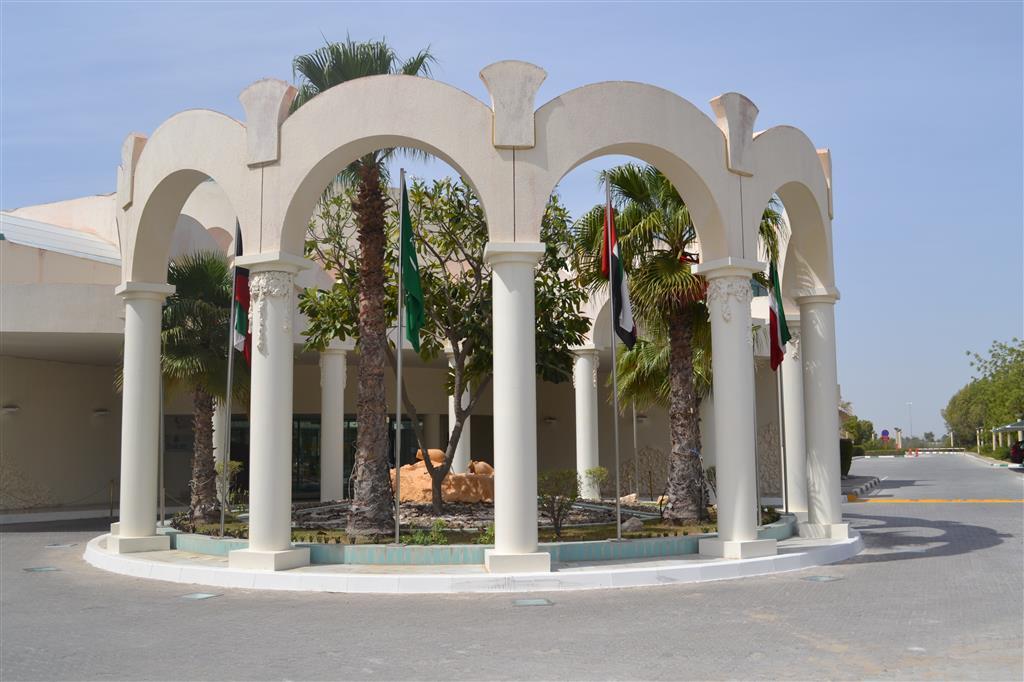 Ramada by Wyndham Abu Dhabi Al Sharia 15