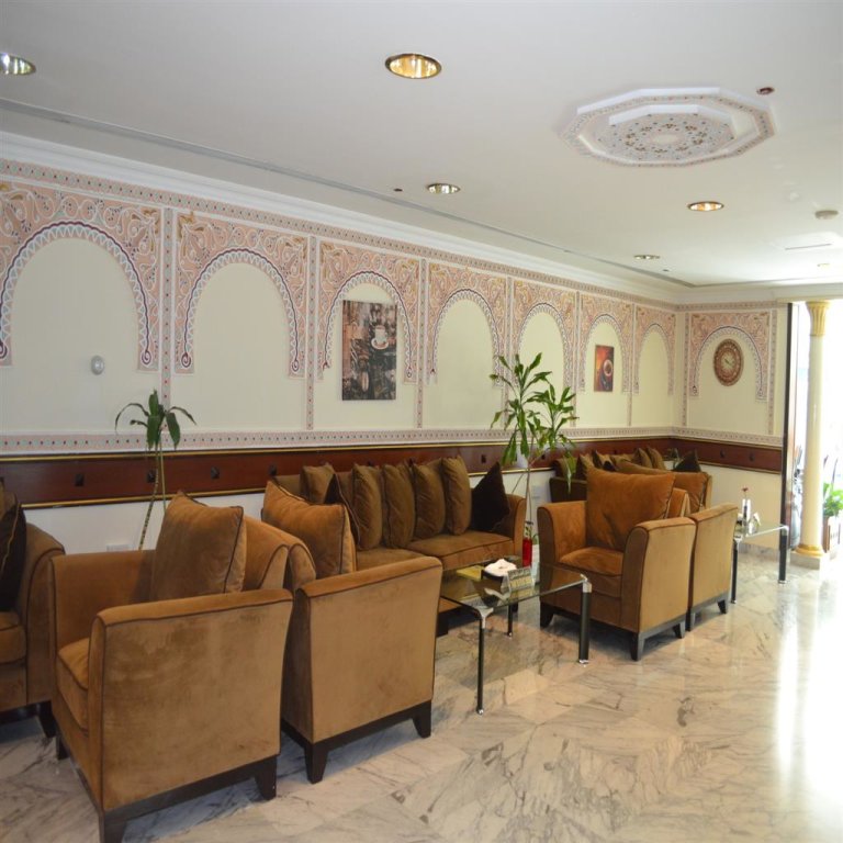 Ramada by Wyndham Abu Dhabi Al Sharia 12