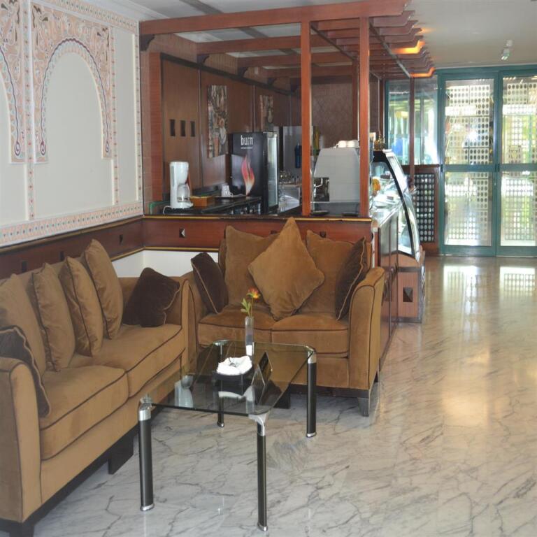 Ramada by Wyndham Abu Dhabi Al Sharia 7