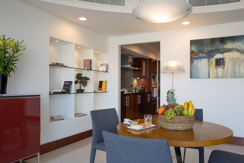 Jumeirah Living World Trade Centre Residences 7