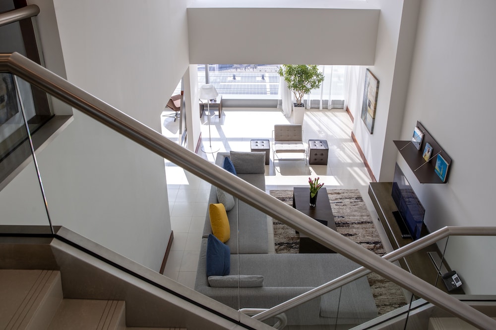 Jumeirah Living World Trade Centre Residences 15