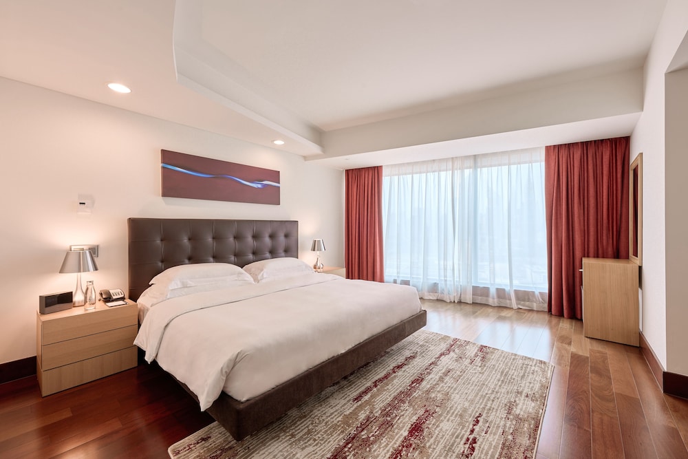 Jumeirah Living World Trade Centre Residences 6
