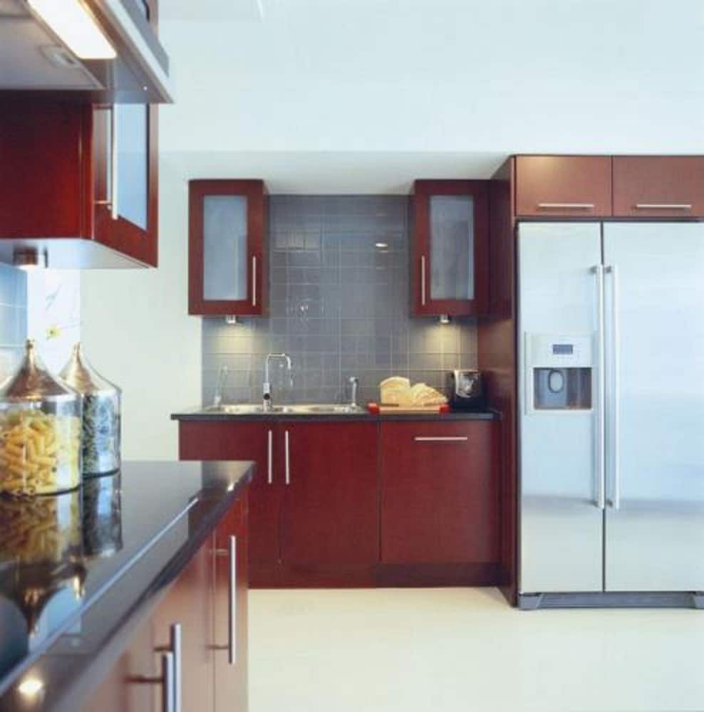 Jumeirah Living World Trade Centre Residences 21