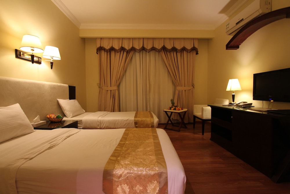 Al Maha Residence 10