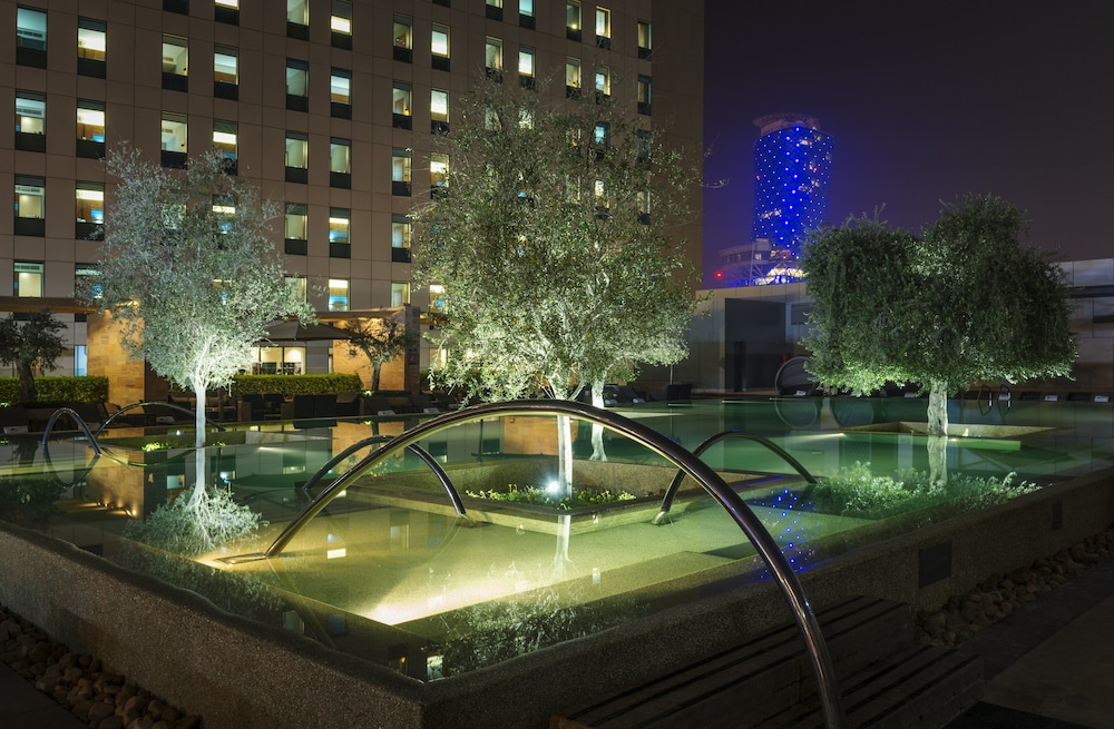 Aloft Abu Dhabi 18