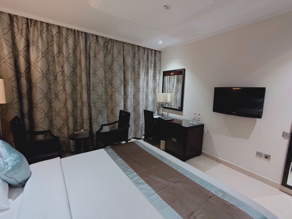 Smana Hotel Al Raffa 3