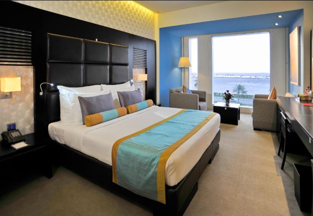 Hues Boutique Hotel 23