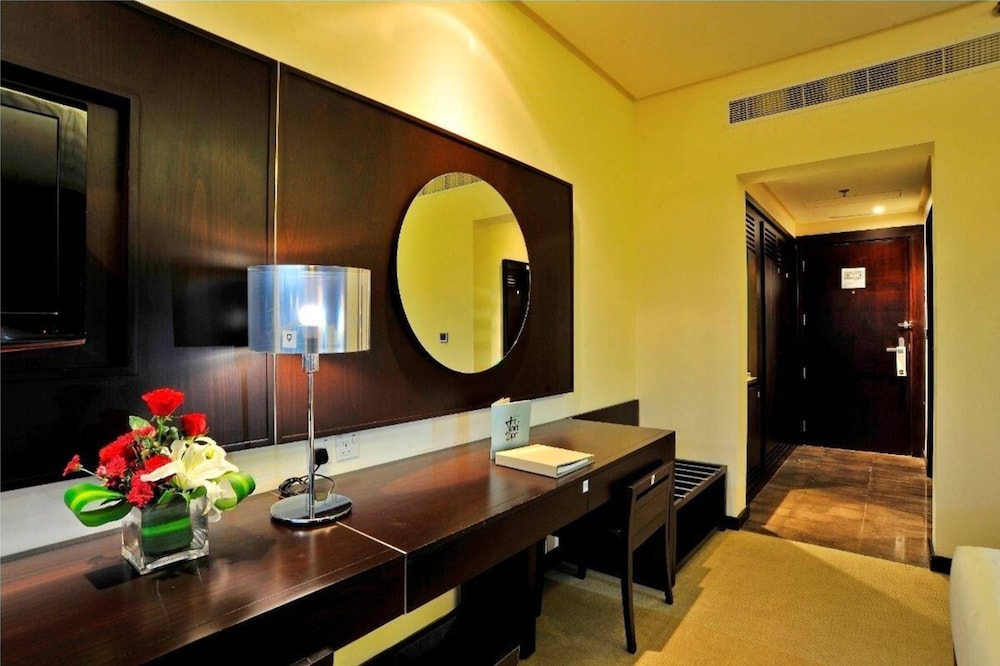 Hues Boutique Hotel 19