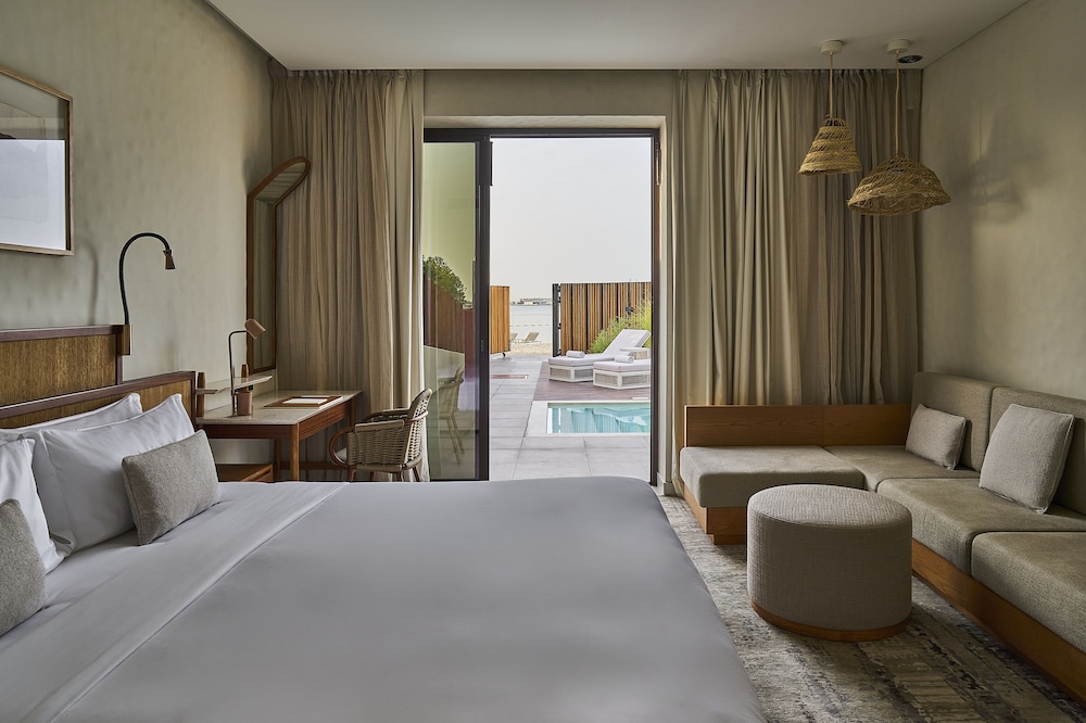 Erth Abu Dhabi 8