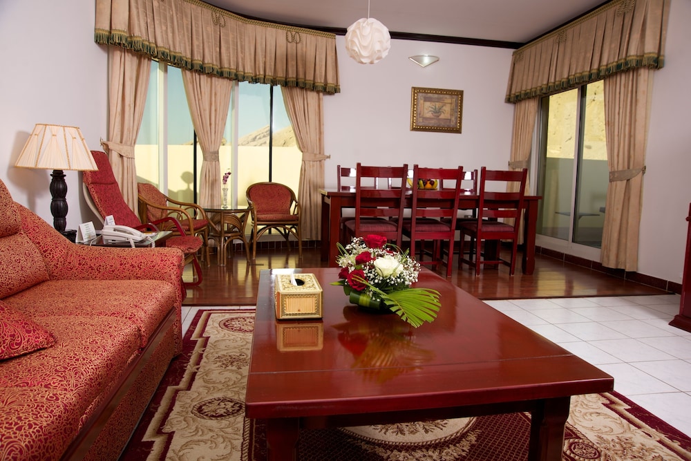 Green Mubazzarah Chalets 16