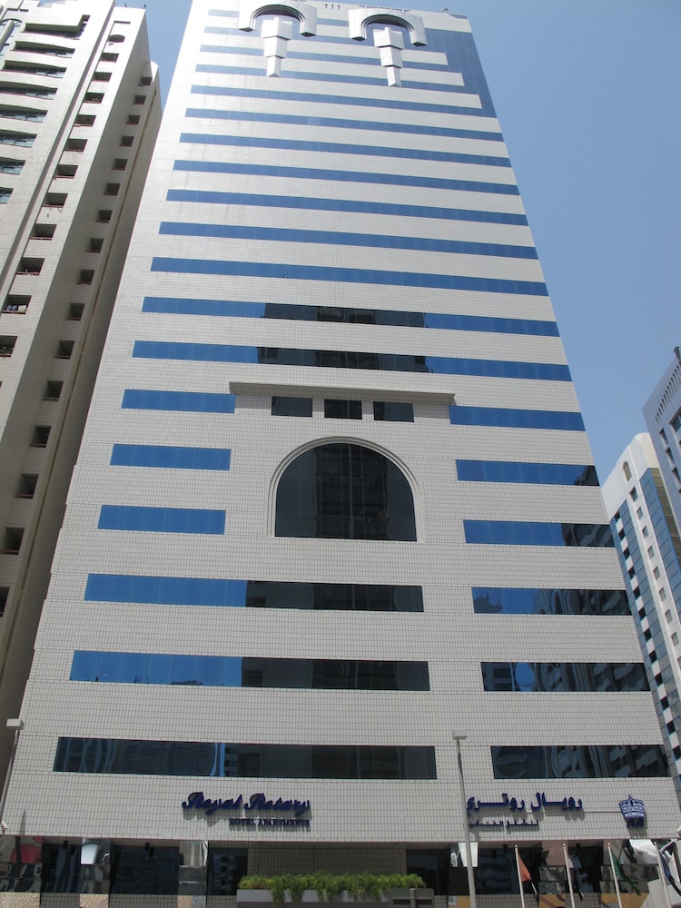 Uptown Hotel Apartments Abu Dhabi 19