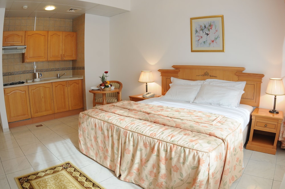 Uptown Hotel Apartments Abu Dhabi 10