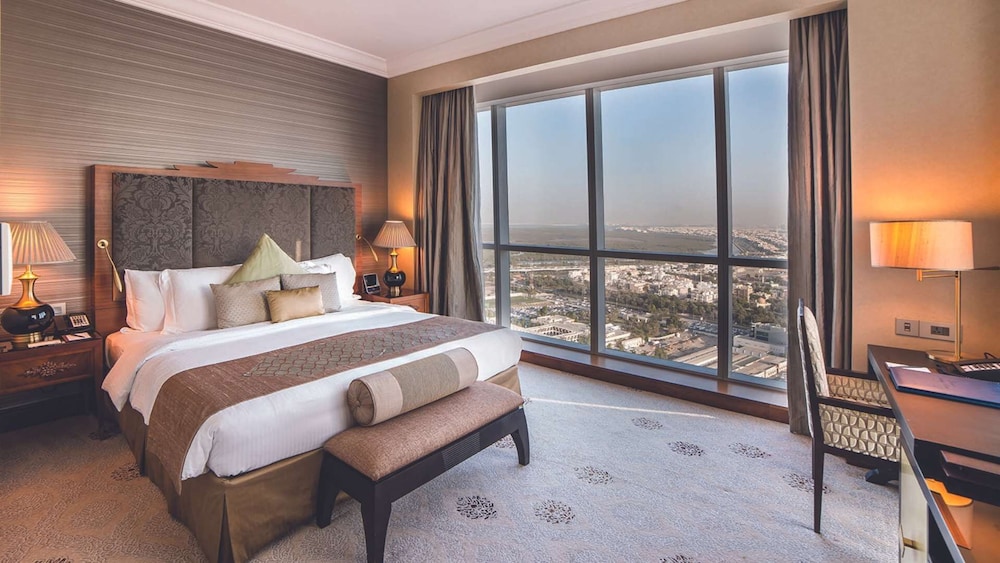 Dusit Thani Abu Dhabi 18