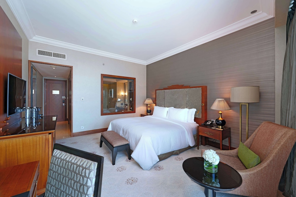 Dusit Thani Abu Dhabi 20