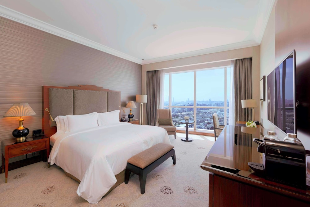 Dusit Thani Abu Dhabi 21