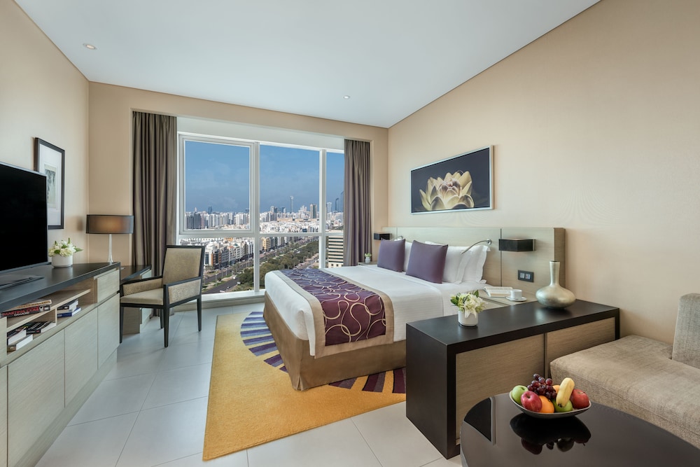 Dusit Thani Abu Dhabi 12