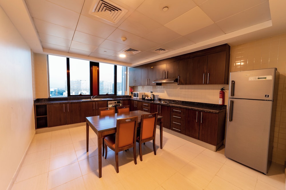 Abidos Hotel Apartment, Dubailand 22