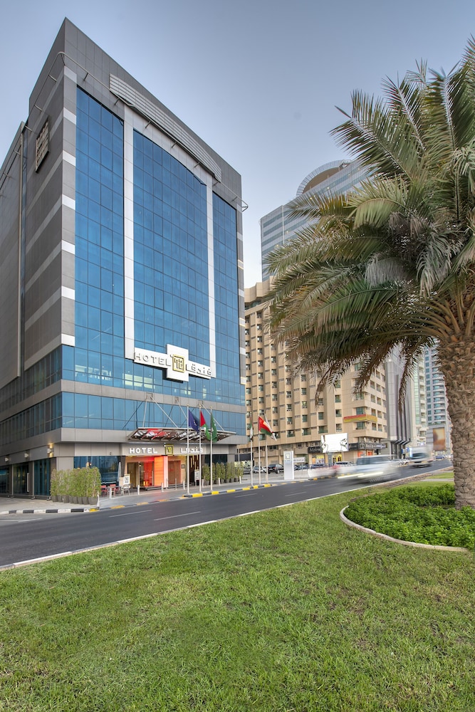 72 Hotel 1