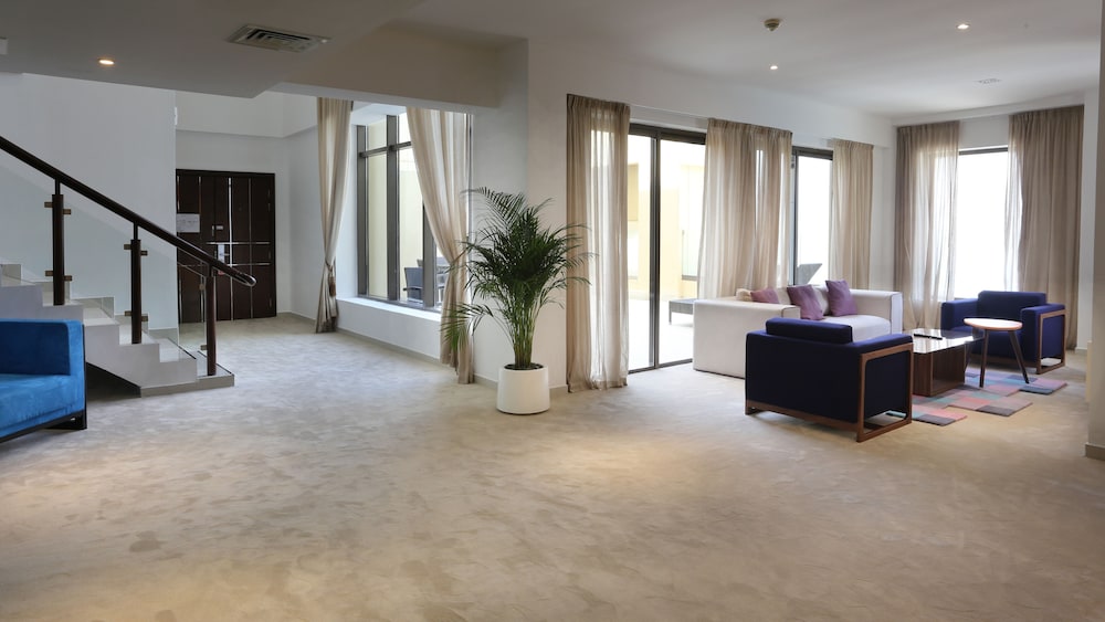 Ramada Hotel & Suites by Wyndham Dubai JBR 10