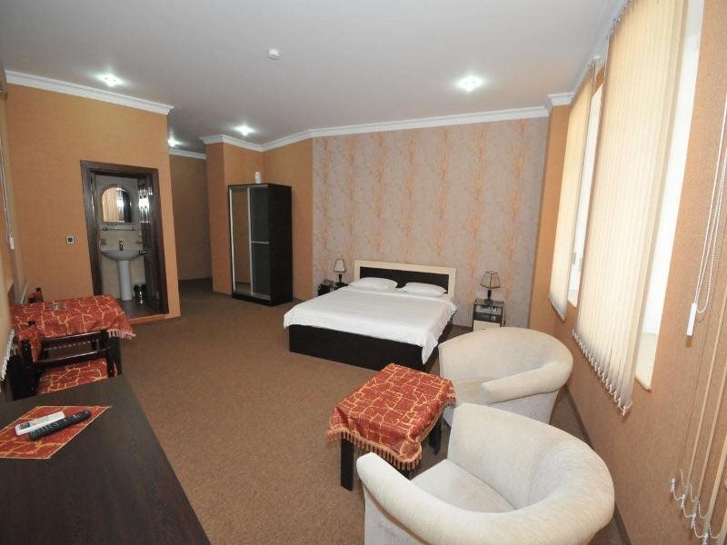 Kichik Gala Hotel 21