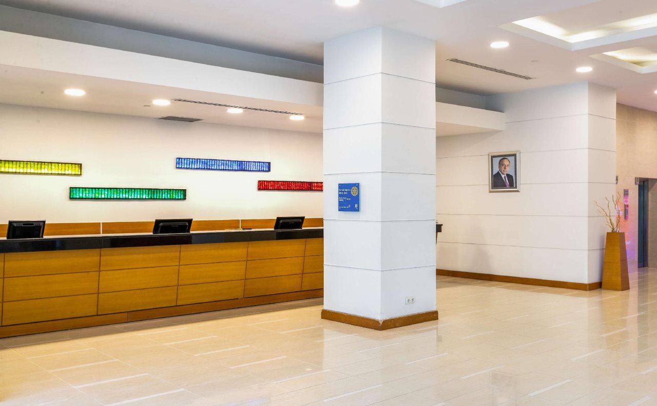Radisson Hotel Baku 18