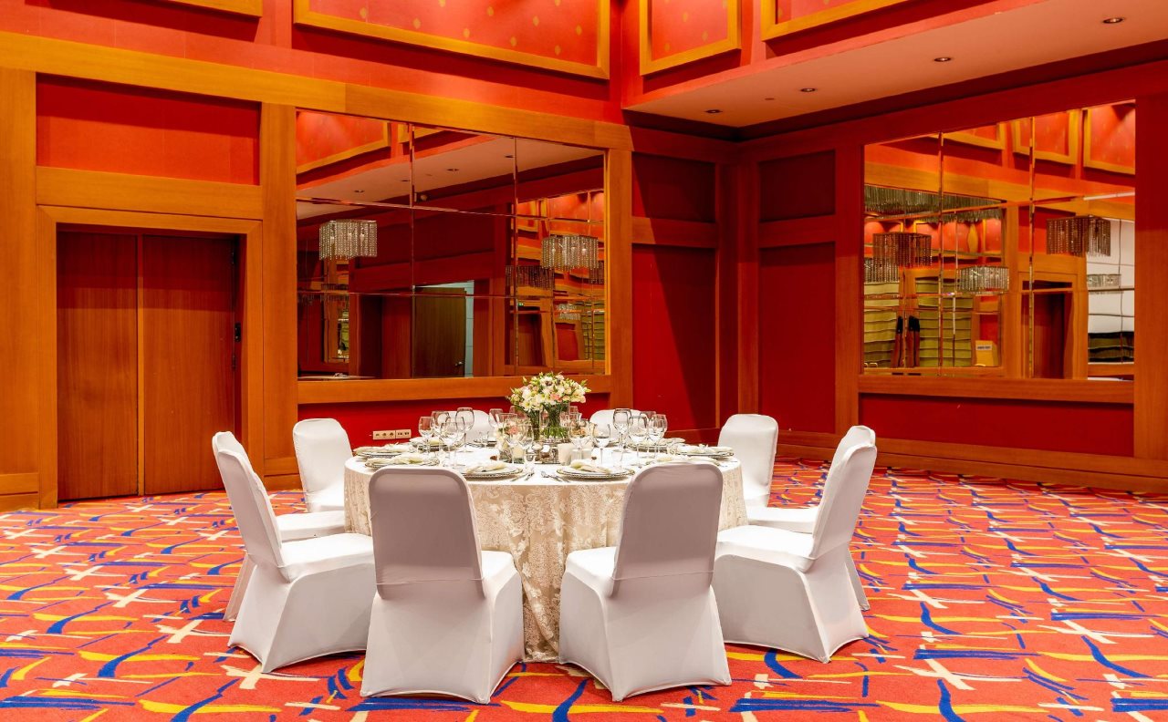 Radisson Hotel Baku 8