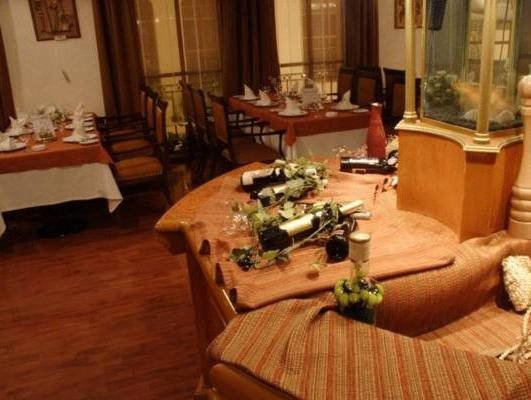 Grand Hotel Europe 4