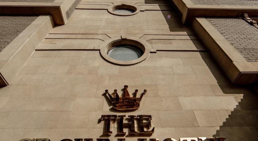 Crown Baku
