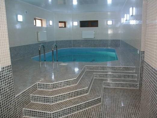Ruma Premier 8