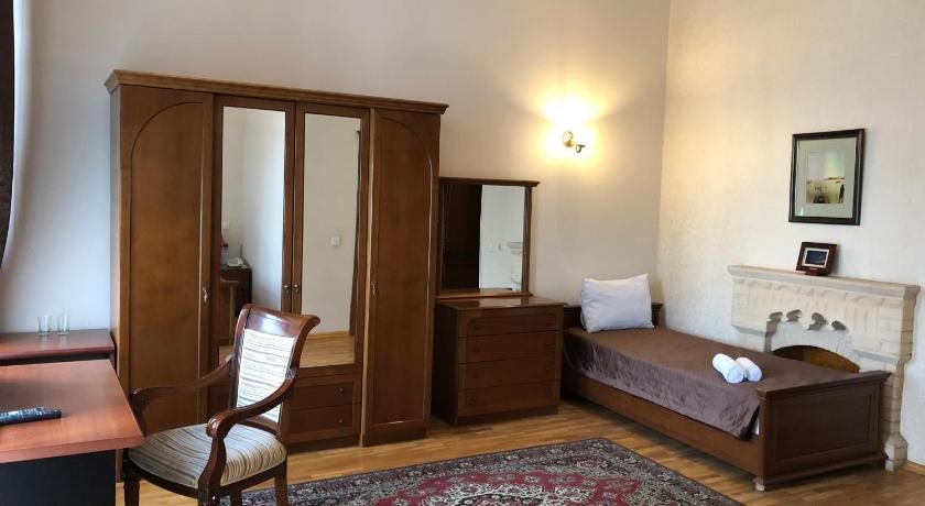 Swan Hotel Baku 11