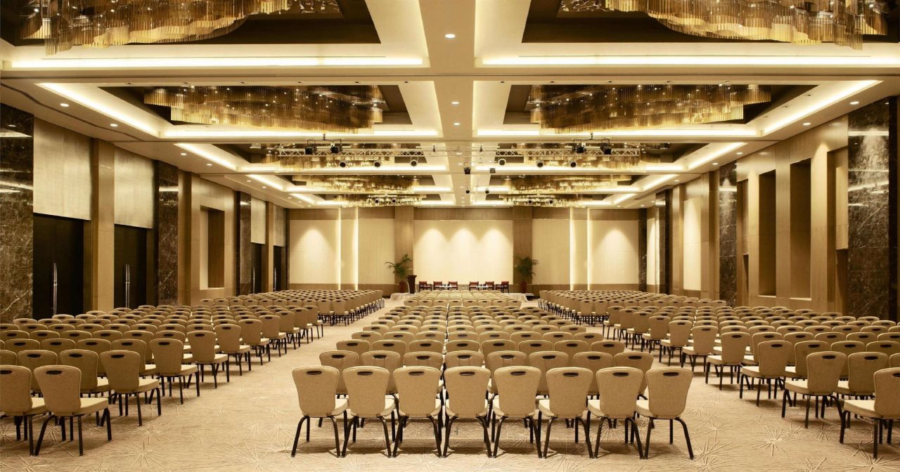 Fairmont Baku - Flame Towers 6