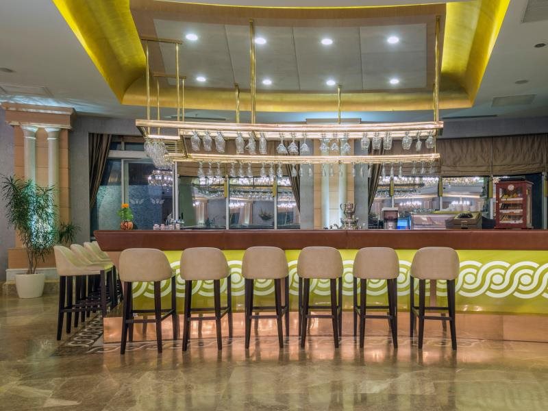 Badamdar Hotel and Residences 13