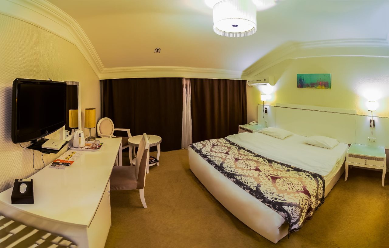 Amber Hotel 15