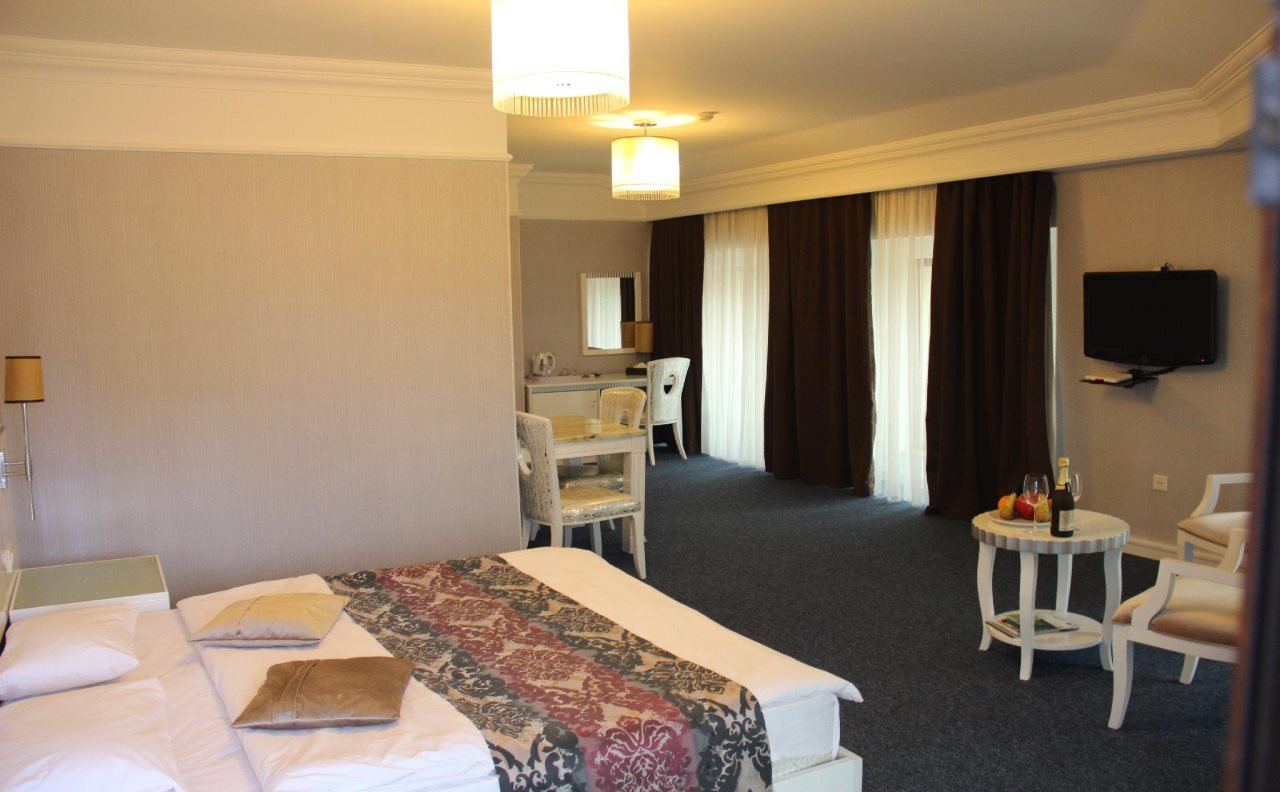 Amber Hotel 20