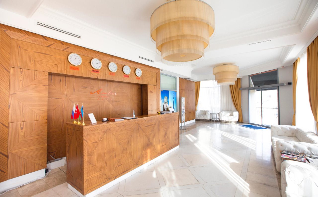 Amber Hotel 7