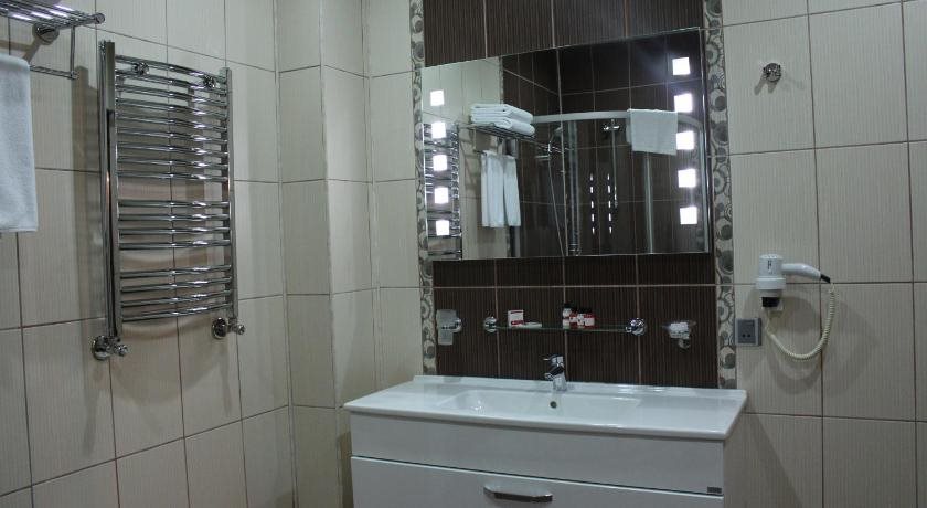 Modern Hotel 15