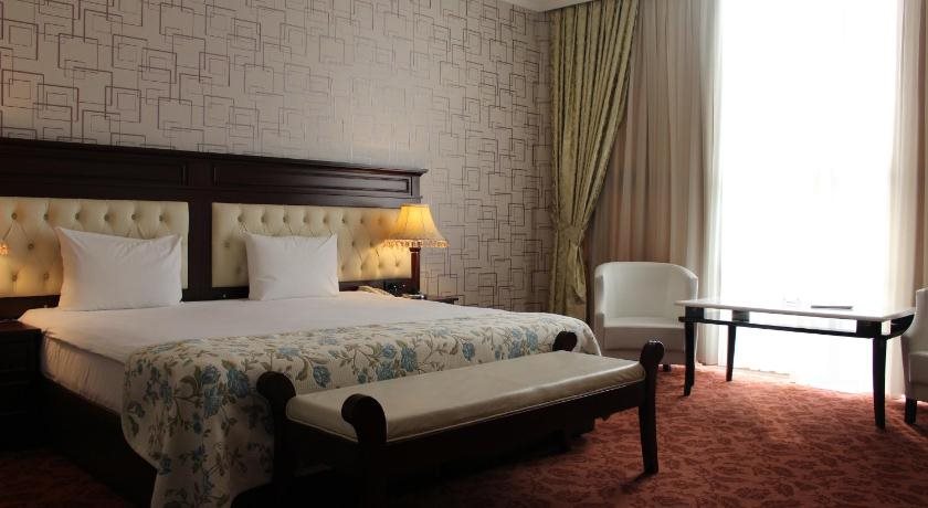 Modern Hotel 19
