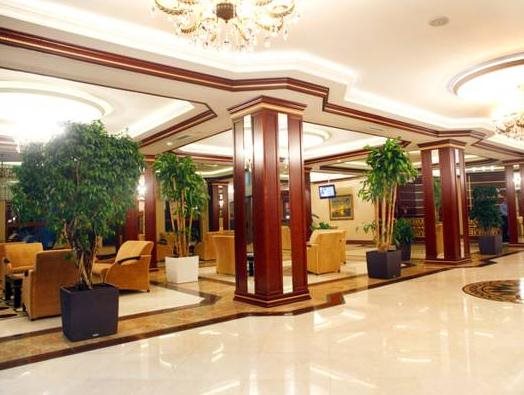 Modern Hotel 5