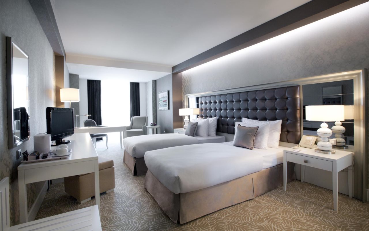 Qafqaz Baku City Hotel & Residences 4