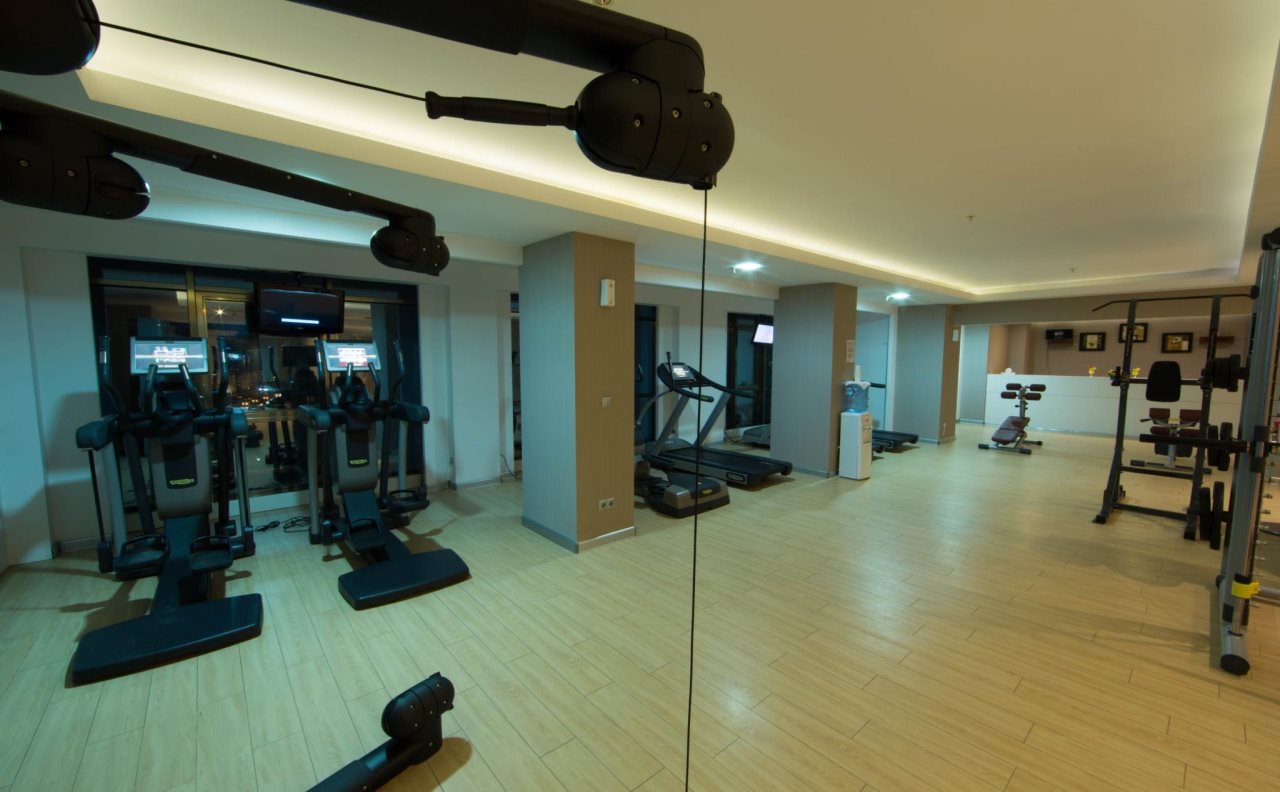 Qafqaz Baku City Hotel & Residences 8