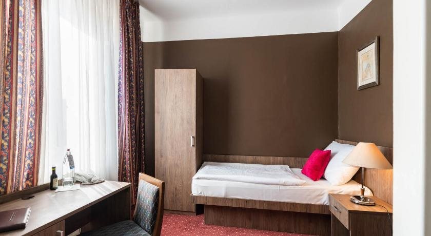 Hotel Harmony 1