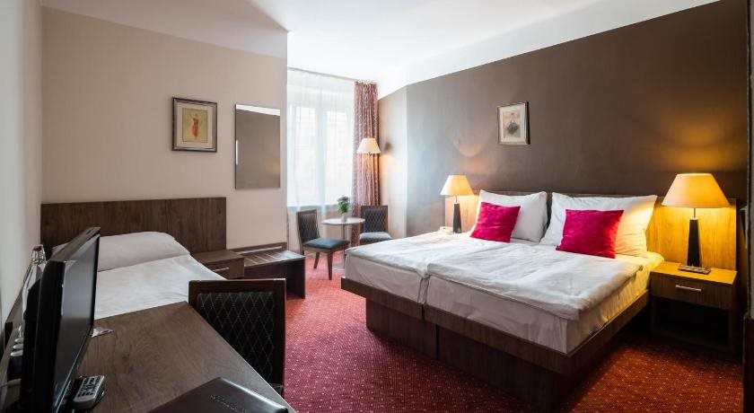 Hotel Harmony 14