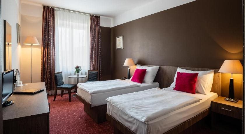Hotel Harmony 3